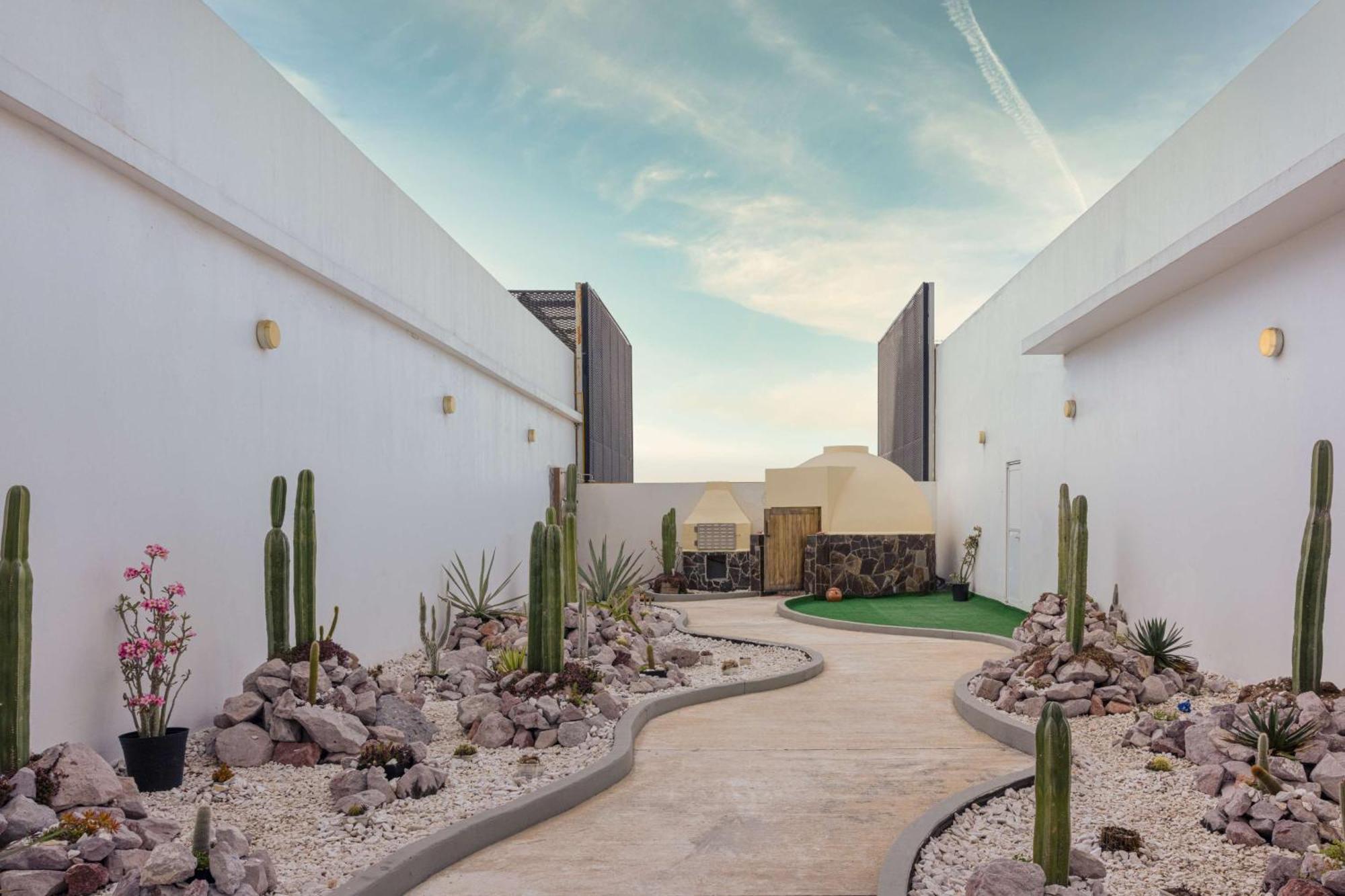 Doubletree By Hilton Mazatlan, Sin Resort Mazatlán